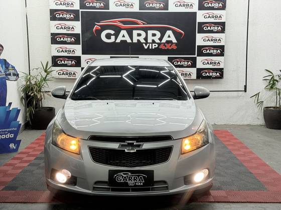 CHEVROLET CRUZE 1.8 LT 16V FLEX 4P MANUAL CHEVROLET CRUZE 1.8 LT 16V FLEX 4P MANUAL